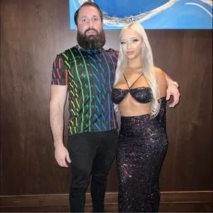 Meet your Posher, Kally